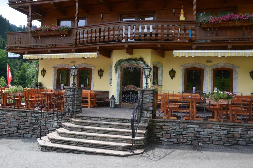 Gasthof Zum Lendwirt Westendorf Bagian luar foto